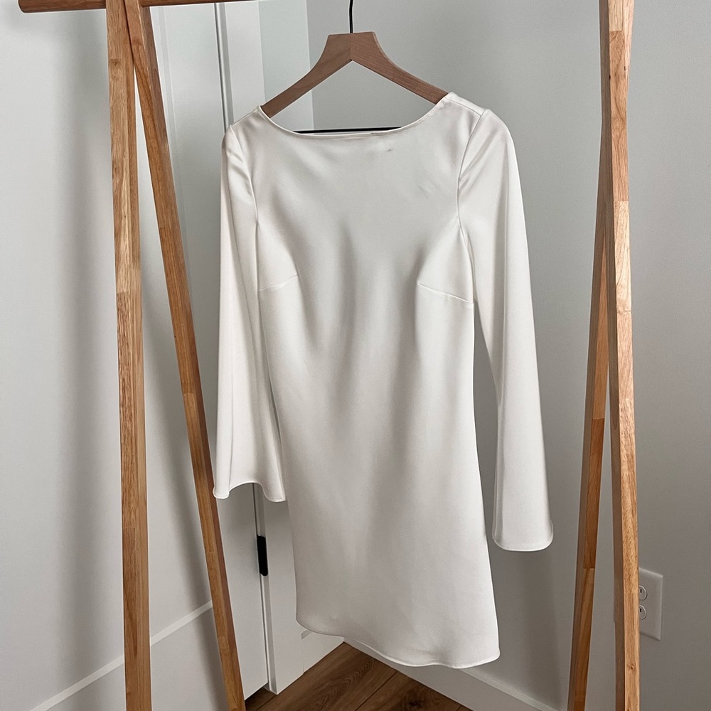Gianni Bini Satin Cream Long Sleeve Dress